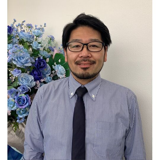 藤枝さんスタッフ写真